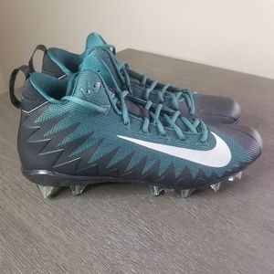 SOLD Nike Alpha Menace Elite Football Cleats Eagles🏈